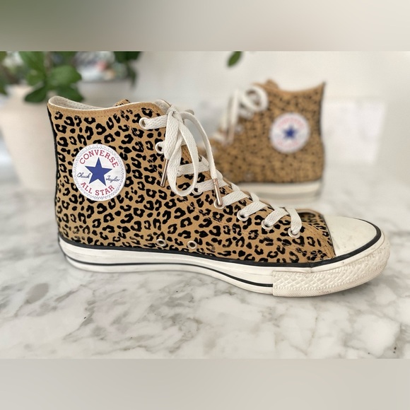 Converse All Star Classic High Top Leopard Cheetah Print Womens Size 10.5 - Picture 2 of 11